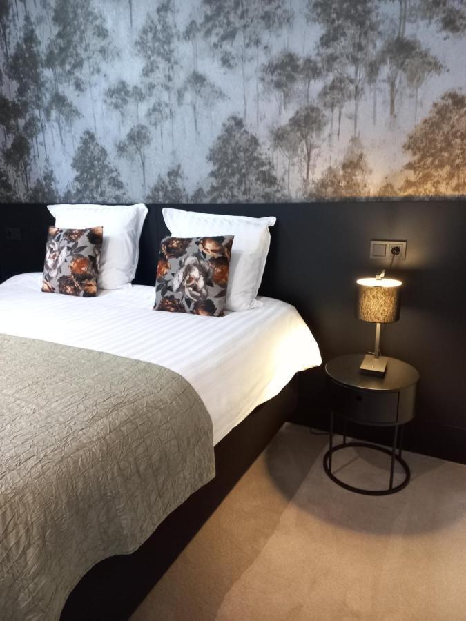 Boutique Hotel De Oude Veste 海勒武特斯莱斯 外观 照片