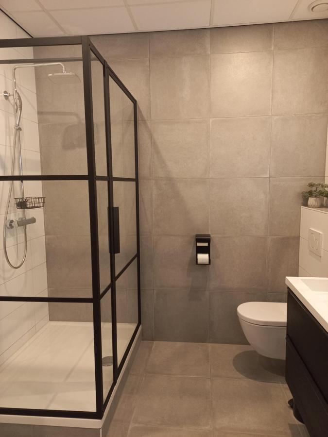 Boutique Hotel De Oude Veste 海勒武特斯莱斯 外观 照片
