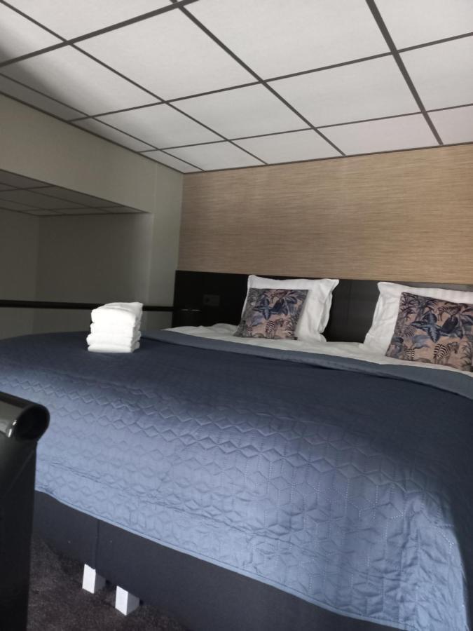 Boutique Hotel De Oude Veste 海勒武特斯莱斯 外观 照片