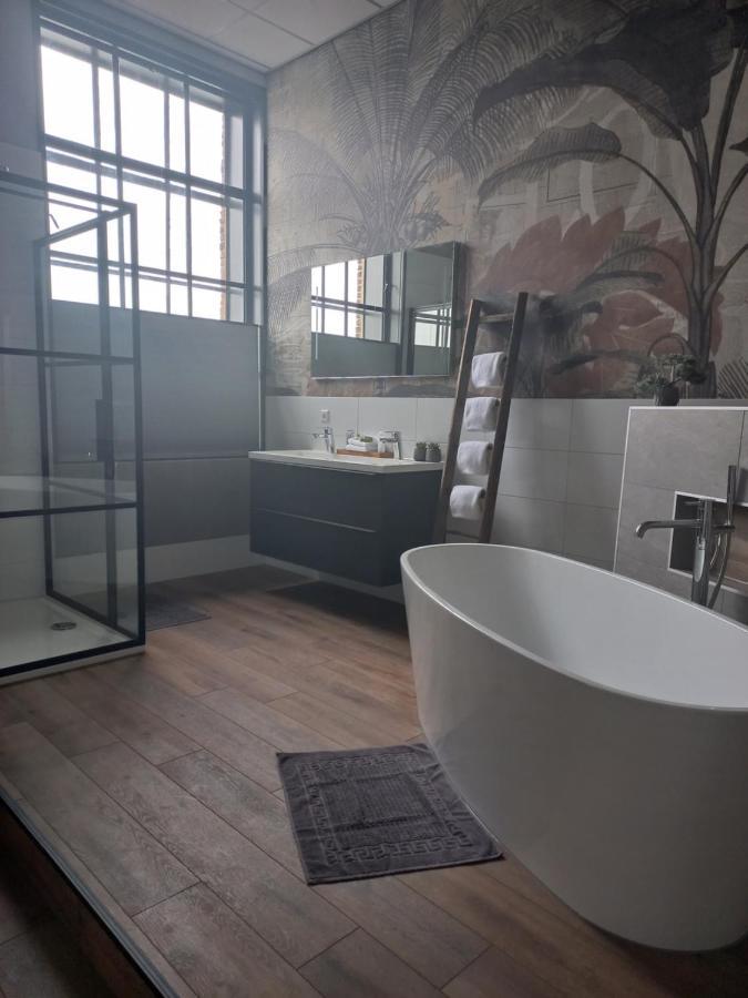 Boutique Hotel De Oude Veste 海勒武特斯莱斯 外观 照片