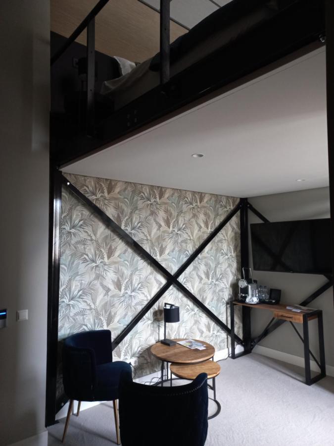 Boutique Hotel De Oude Veste 海勒武特斯莱斯 外观 照片